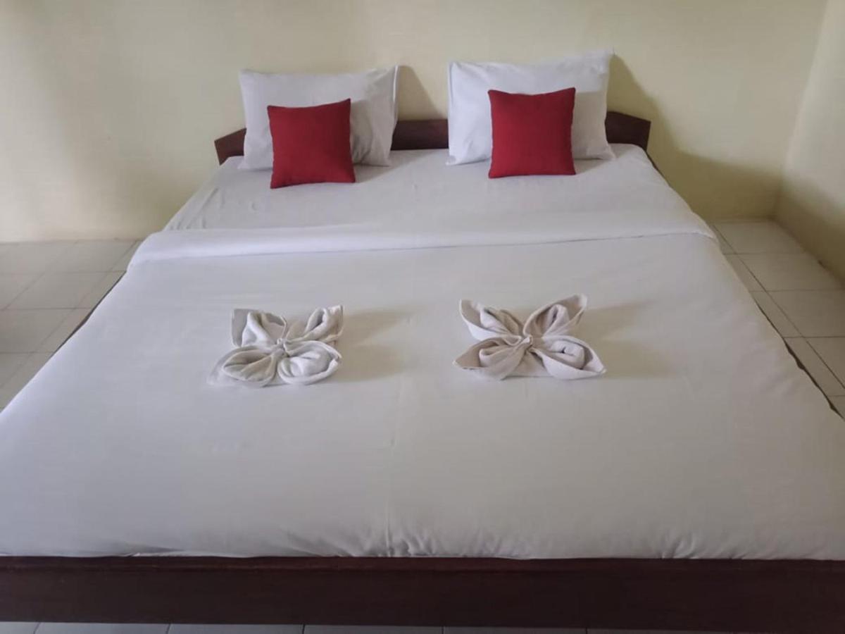 Long Beach Hotel Pangandaran Exterior foto